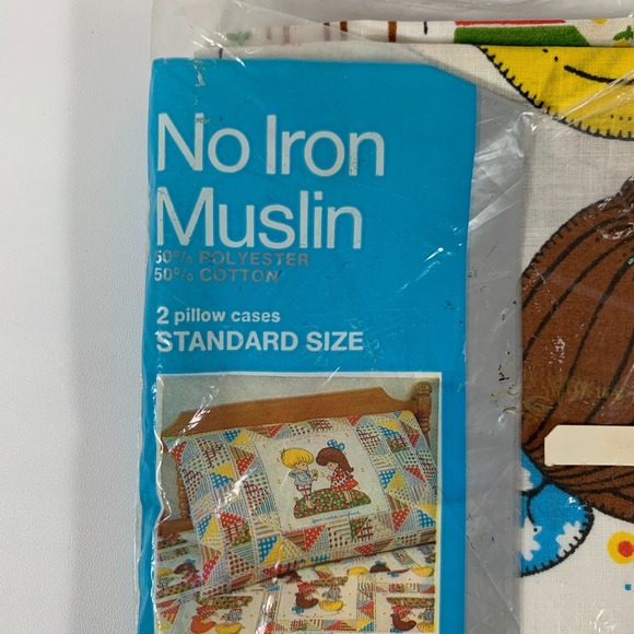 Vintage Patchwork Joan Walsh Anglund Friendship Standard Pillowcase - Picture 3 of 8